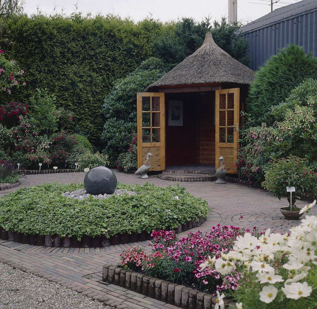 garden house