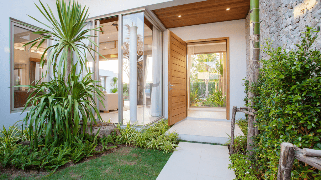 Blur the boundaries between indoors and outdoors when designing an urban garden